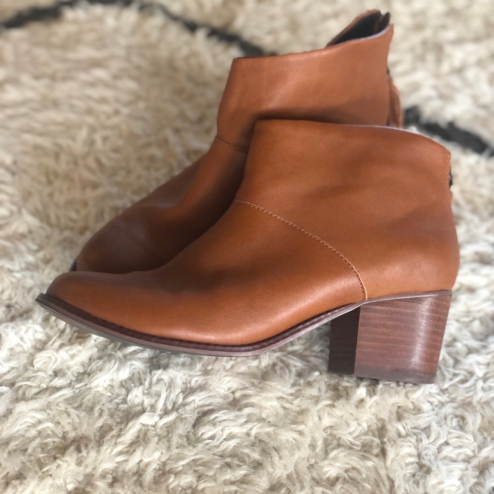 Tom’s Cognac Booties